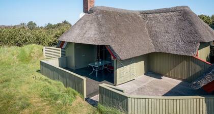 "Folmer" - 700m from the sea by Interhome