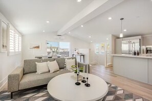 تلفزيون ذكي