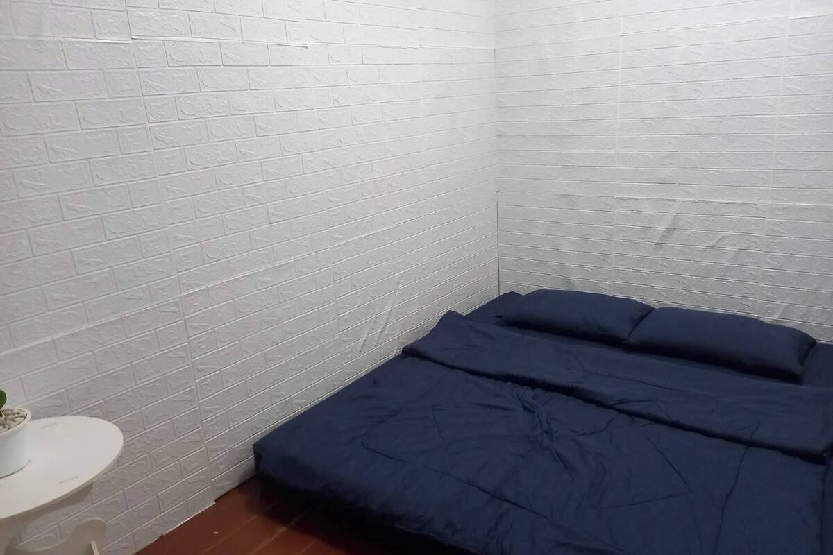 Single Room | WiFi (free)