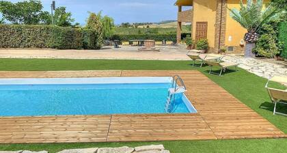 Villa Valente: A welcoming villa situated in the heart of the Molisan countryside, with Free WI-FI.