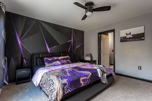 3 chambres, fer et planche à repasser, Wi-Fi, draps fournis