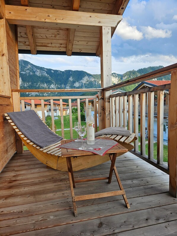 Property grounds - Vacation apartment for up to 5 people, 2 separate bedrooms, 100 m² (Inzell)