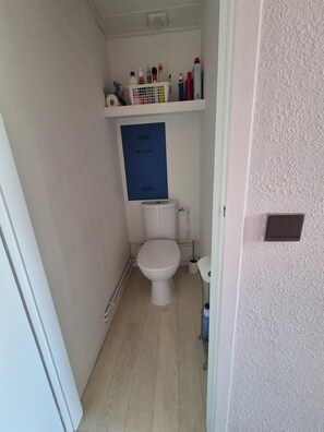 Bathroom - Rental T1 bis port les Minimes (La Rochelle)