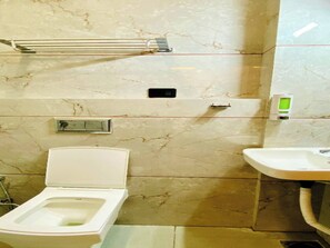 Standardzimmer | Badezimmer