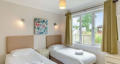 Primrose Lodge 2 (Pet)