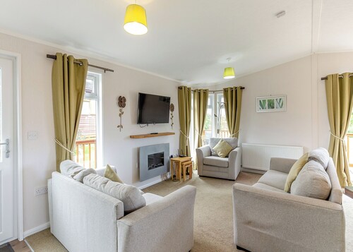 Primrose Lodge 2 (Pet)