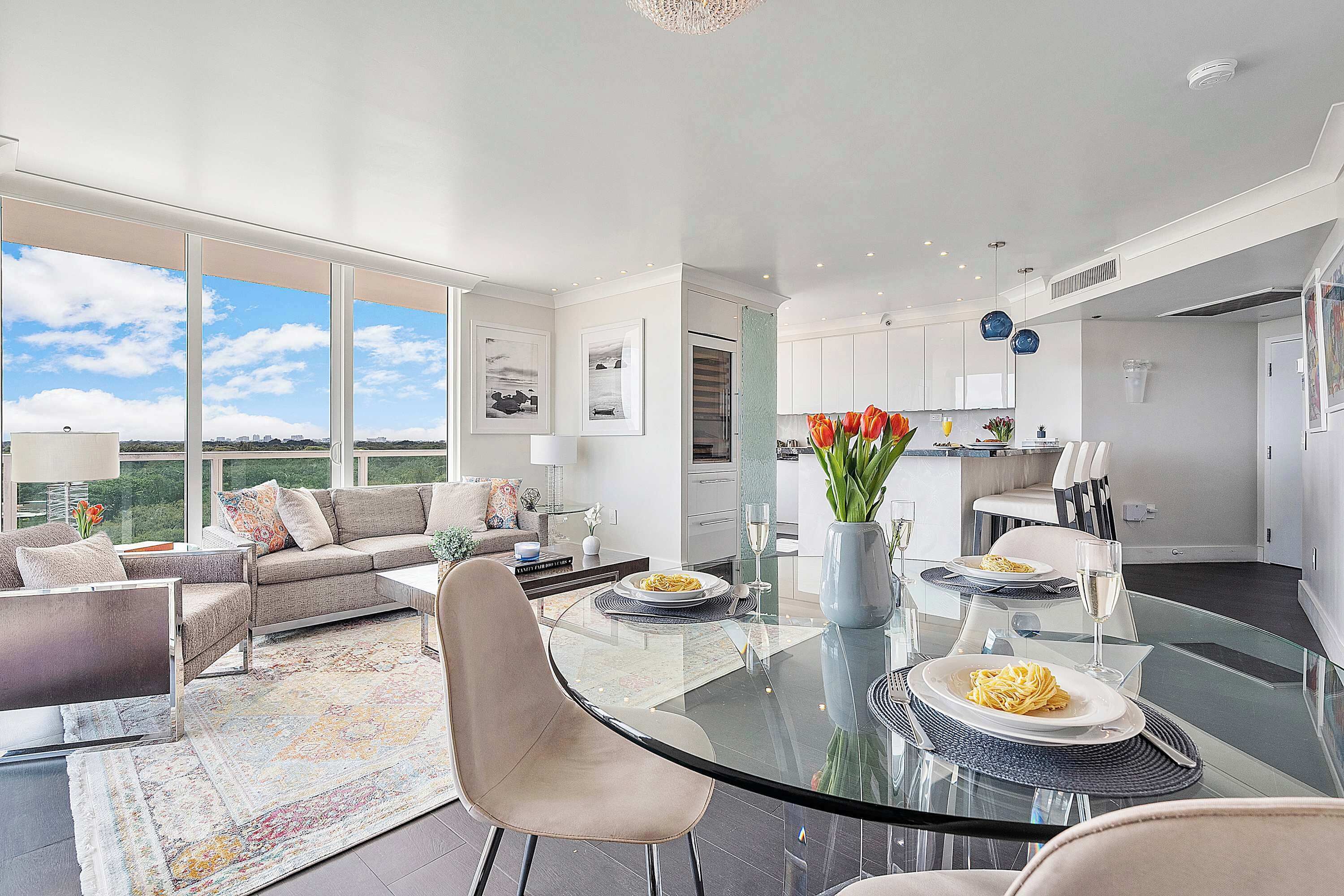 Télévision, espaces bureaux