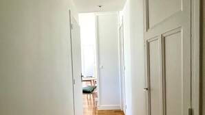 Uklassifisert bilde, 2 av 6, knapp