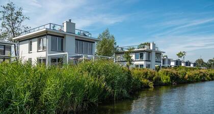 Nice Chalet With Dishwasher, Near the Veluwemeer