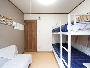1 bedroom, iron/ironing board, free WiFi, bed sheets - 104_Shinjuku Gourmet&Shopping Recently (新宿区)