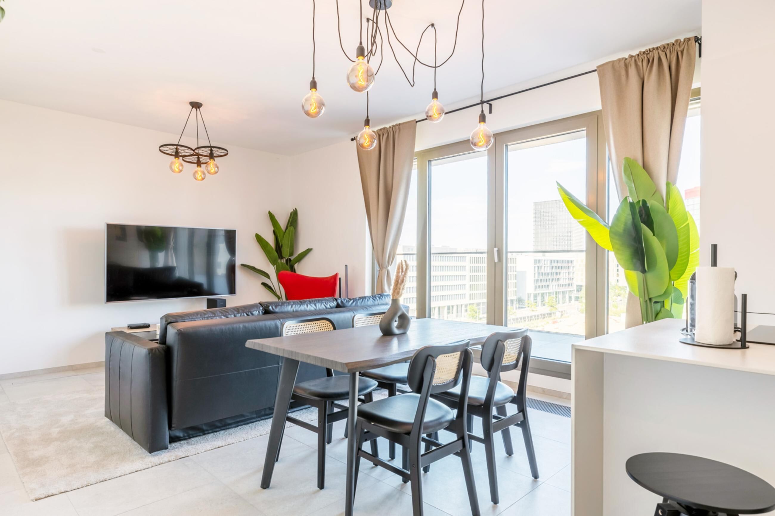 Fernseher, Arbeitsbereiche