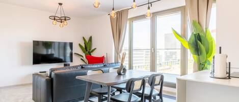 Televisio, työhuone