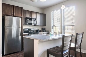 Fridge, microwave, oven, stovetop - Downtown Indy Combined Units at CityWay (Indianapolis)