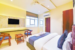 Deluxe Double Room, City View | Free WiFi - Hotel Sunrise (Jaipur)