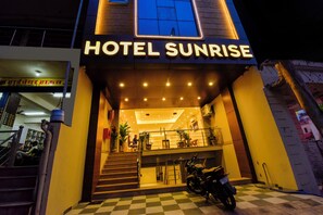 Exterior - Hotel Sunrise (Jaipur)