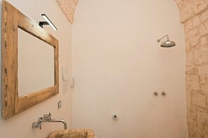 Apartment | Badezimmer