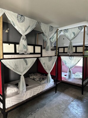 Free WiFi - MBAR HOSTEL HAAD RIN (Ko Pha-ngan)