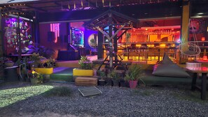 Front of property - MBAR HOSTEL HAAD RIN (Ko Pha-ngan)