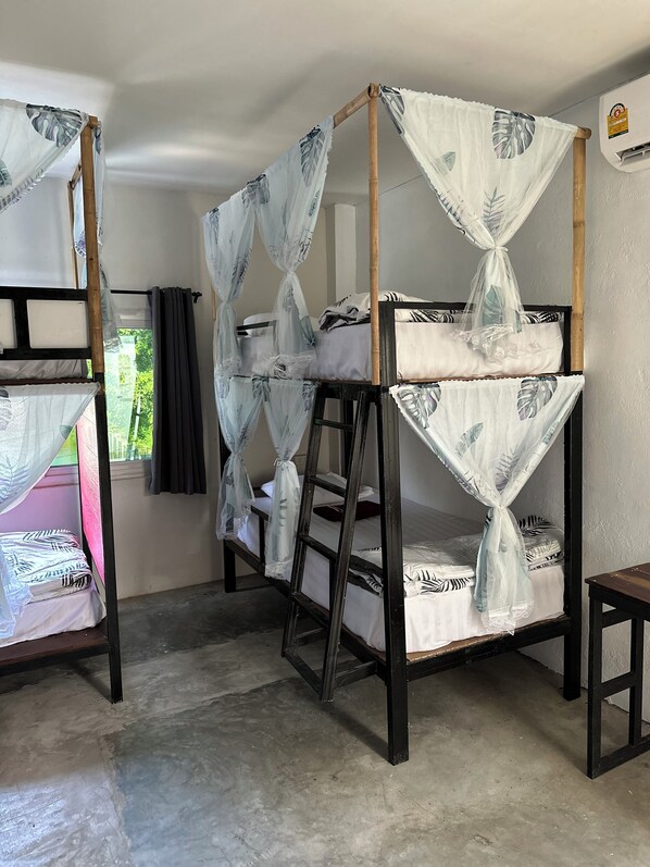 Free WiFi - MBAR HOSTEL HAAD RIN (Ko Pha-ngan)