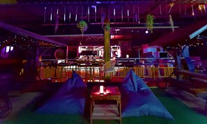 Exterior - MBAR HOSTEL HAAD RIN  (Ko Pha-ngan)