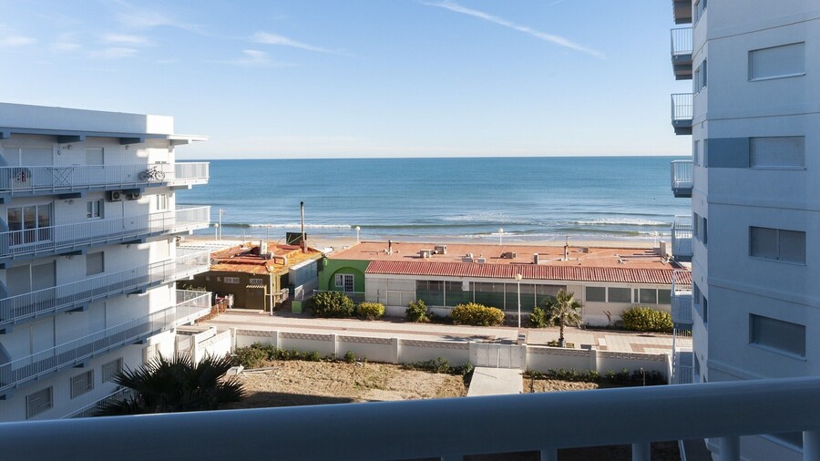 Sea Pearl - Apartment In Daimus. Free Wifi