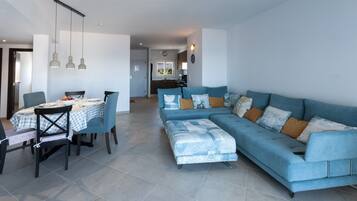 Apartment | Living room