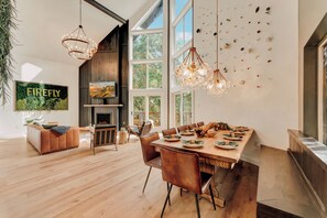 Dining - The Firefly: Chic Design Retreat with 3 Spacious Living Rooms, Cozy Firepit & Hot Tub (Albrightsville)