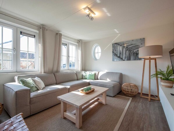 Villa | Living room - Villa in Cadzand-bad Near North Sea Beach (Cadzand-Bad)