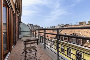 Appartement Deluxe, vue ville | Terrasse/Patio