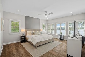 8 chambres, fer et planche à repasser, Wi-Fi gratuit, draps fournis