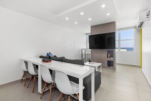 Fernseher, Arbeitsbereiche