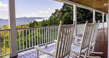 Big Group Getaway | 7BR, 5BA