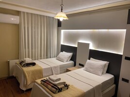 Comfort Apartment, Garden View | Egyptian cotton sheets, premium bedding, Select Comfort beds, desk