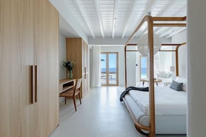 9 bedrooms, iron/ironing board, WiFi, bed sheets