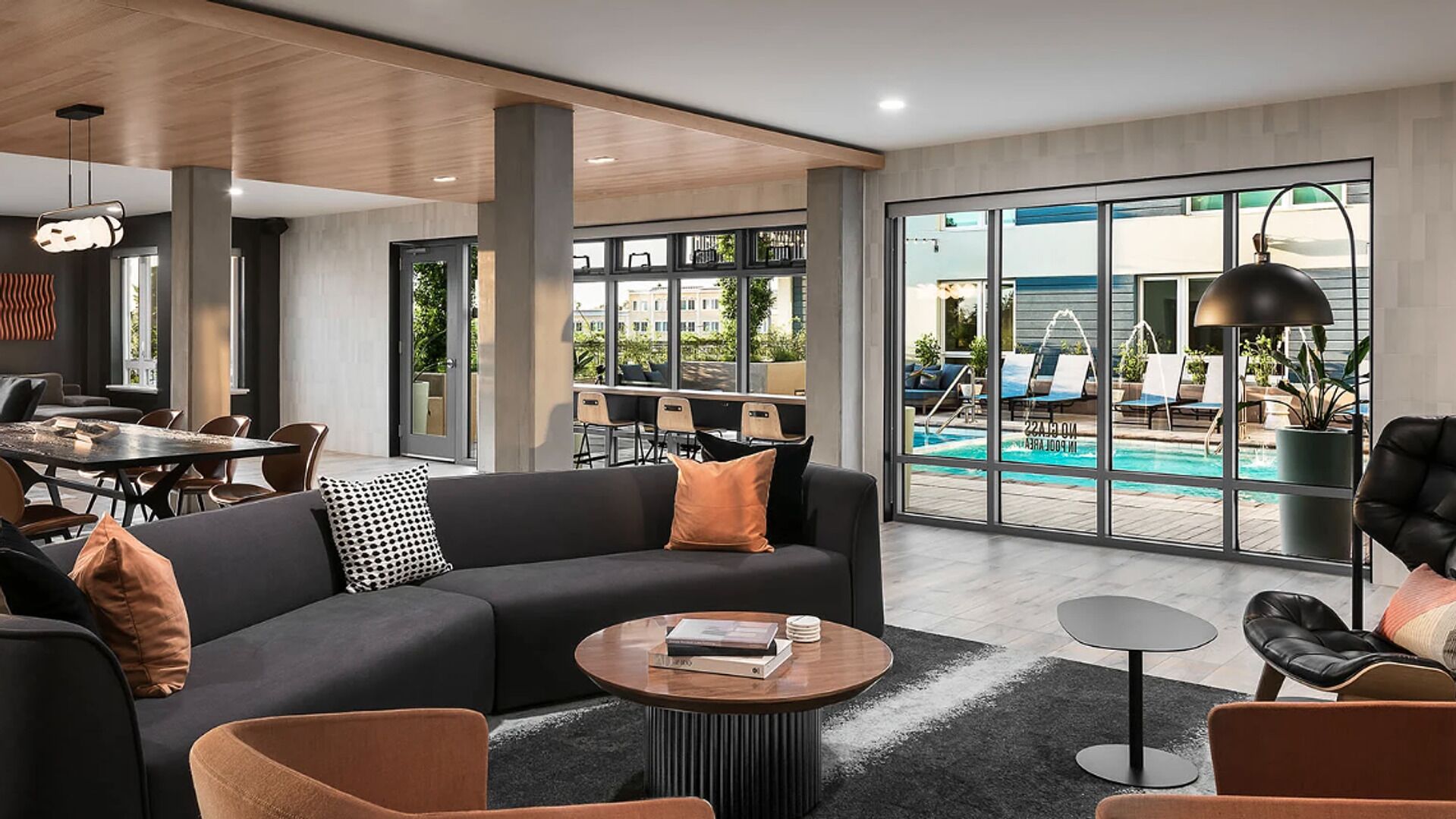 تلفزيون ذكي