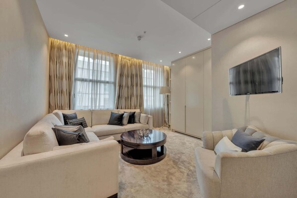 Televisio, työhuone