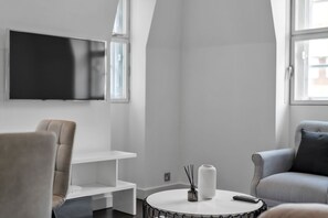 Televisio, työhuone