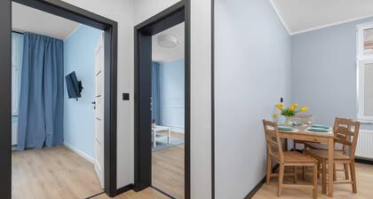 Spacious Apartment | 2 Bedrooms | Close to the Beach | Parking.