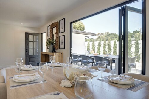 3944 Seaside Bash - Central Carmel Location