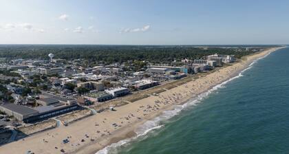 Oceanblock condo close to the boardwalk!