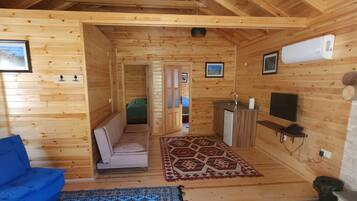 2 Schlafzimmer, hochwertige Bettwaren, Minibar, Schreibtisch