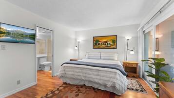 2 slaapkamers, een strijkplank/strijkijzer, gratis wifi, beddengoed