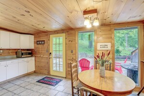House (2 Bedrooms) | Interior - Mountain-view Cabin on Farm: 3 Mi to Town & Shops (Mountain View)