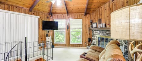 House (2 Bedrooms) | Front of property