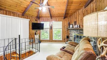 Rumah (2 Bedrooms) | Bagian depan properti