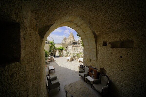 Exterior - vezir cave suites (Göreme)