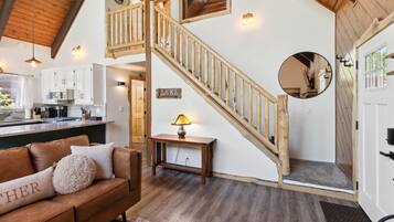House, 3 Bedrooms | Interior