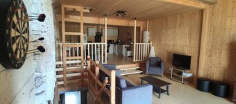 Maison proche du lac de Vouglans ! séjours au calme en famille ou entre amis.