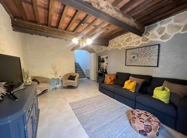 Téléviseur connecté, foyer