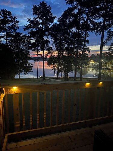 NEW Spacious Lake Oconee Townhome! Stunning views & 100's feet of waterfront!